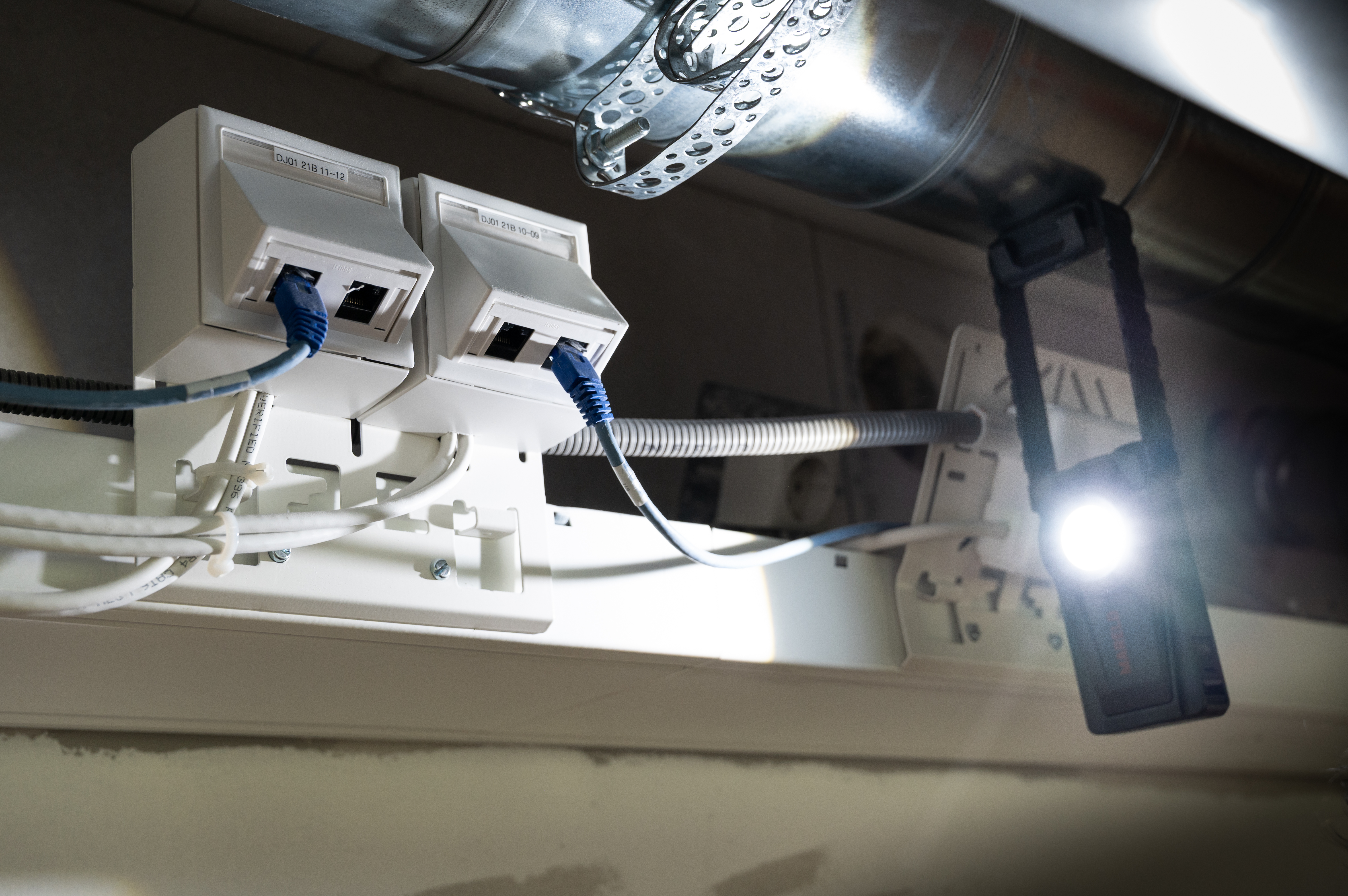 Handlampa Giga 1000 RE Mareld – bild 4